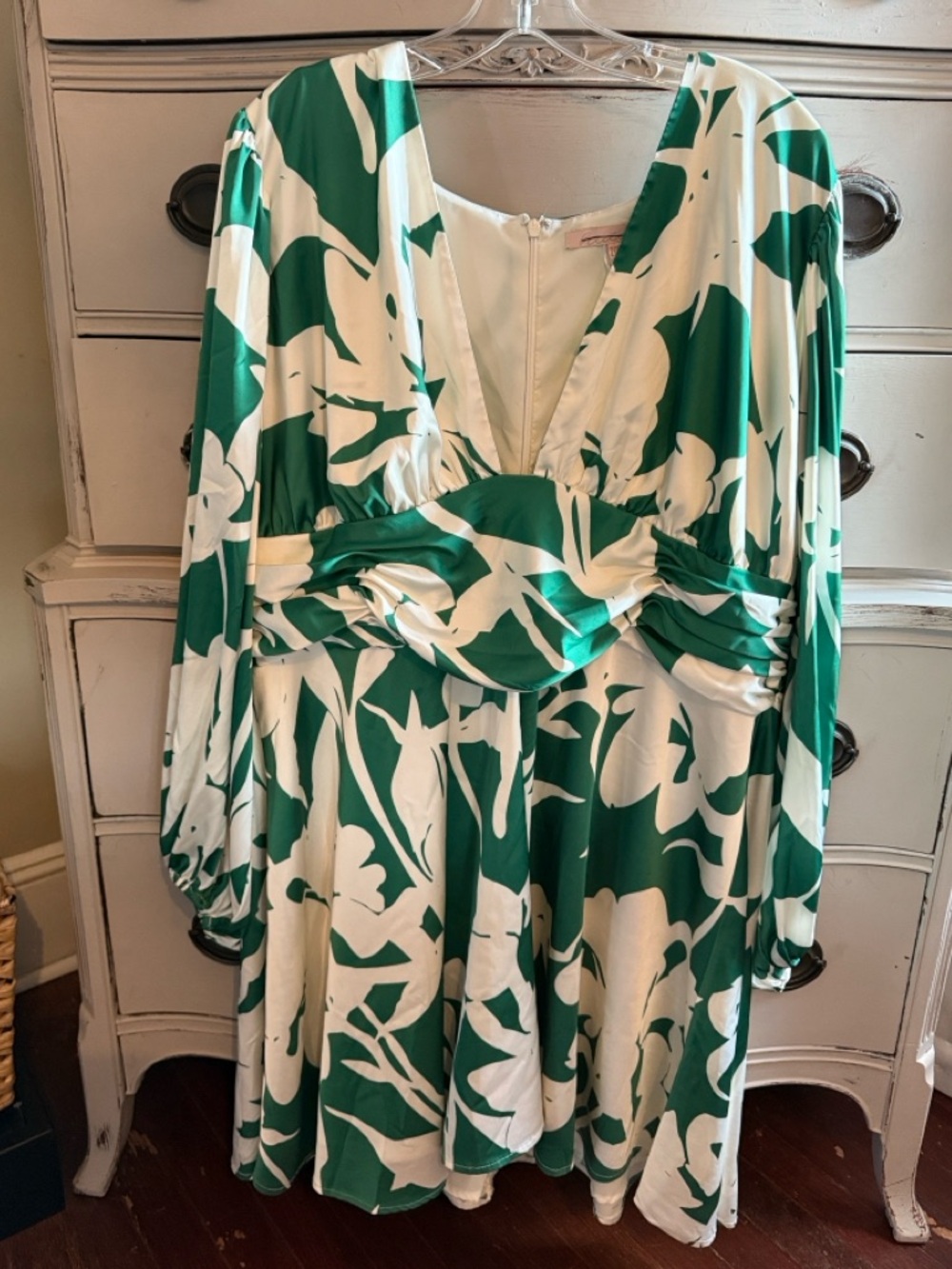 Hutch Satin Long Sleeve Mini Dress 20W - Picture 5 of 12